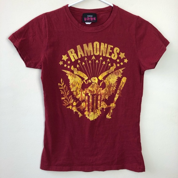 ramones Tops - Ramones Size L Band T-shirt Short Sleeve Shirt